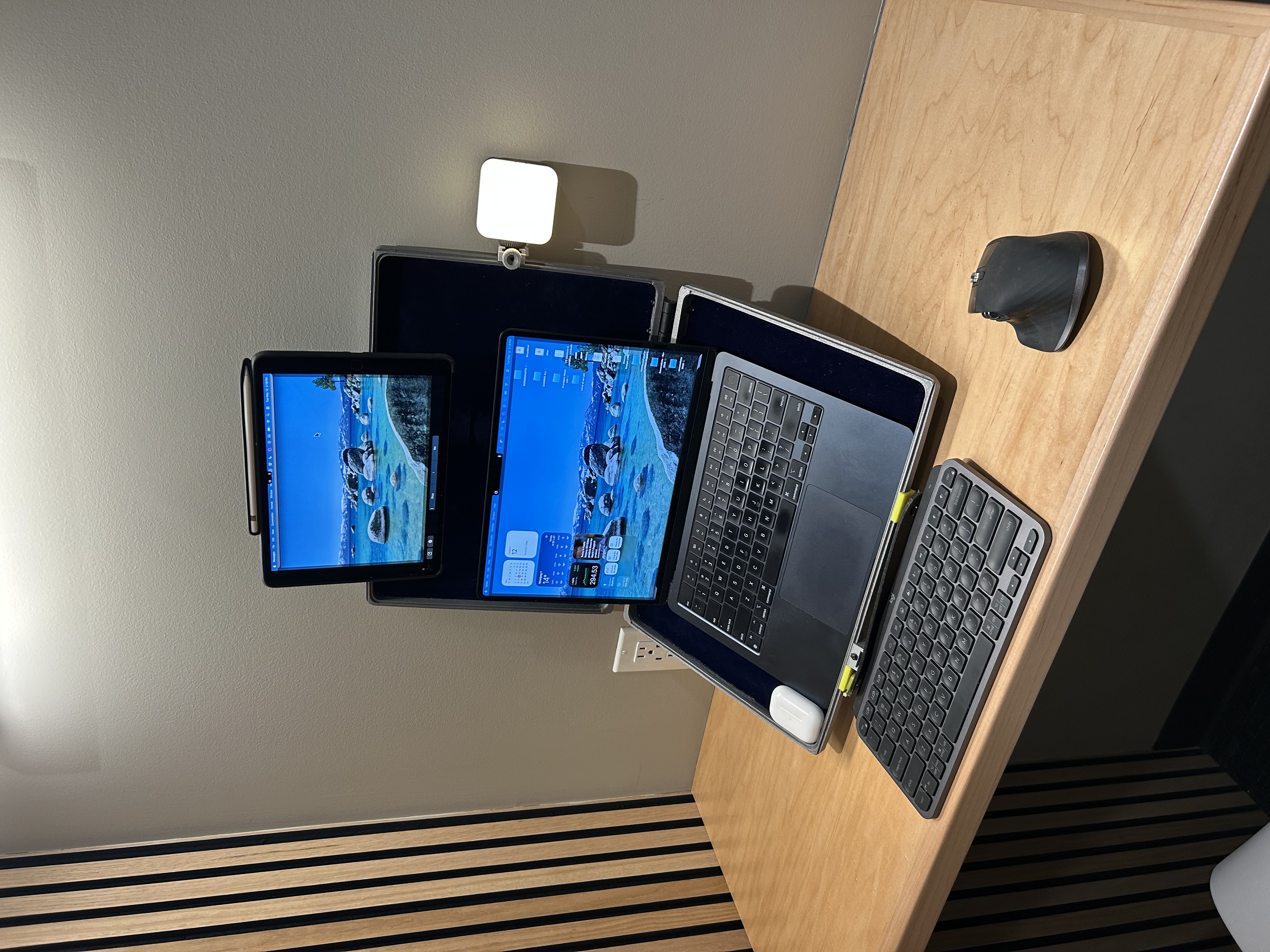 M∆NTLE prototype — deployed workstation configuration